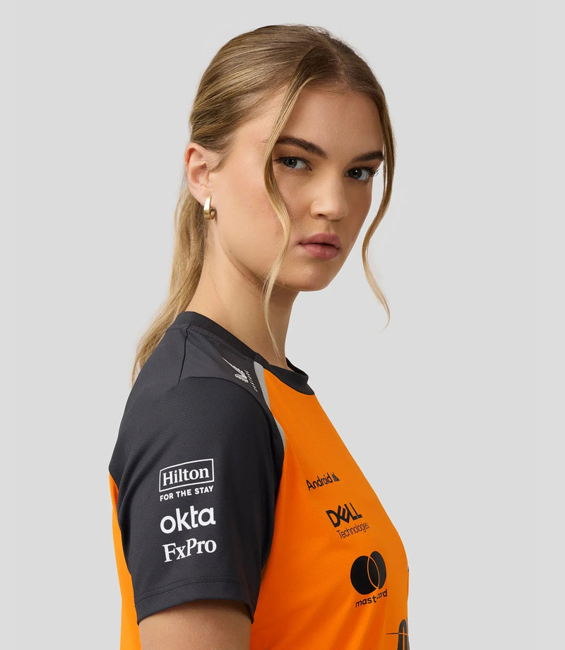 Camiseta Feminina da Equipe McLaren F1 2025 Lando Norris – PAPAYA